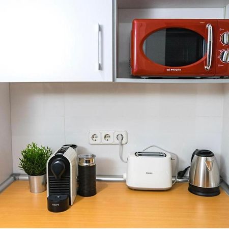マドリードExyca Cuatro Caminosアパートメント エクステリア 写真